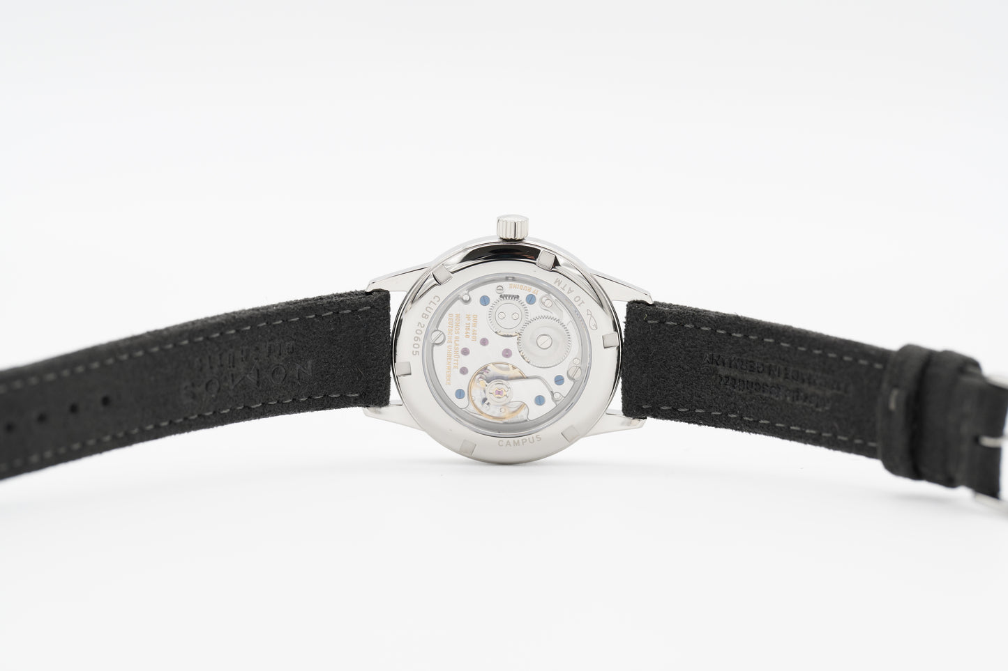 NOMOS Glashütte Club 707.GB Olive 06/2026 (NEU)