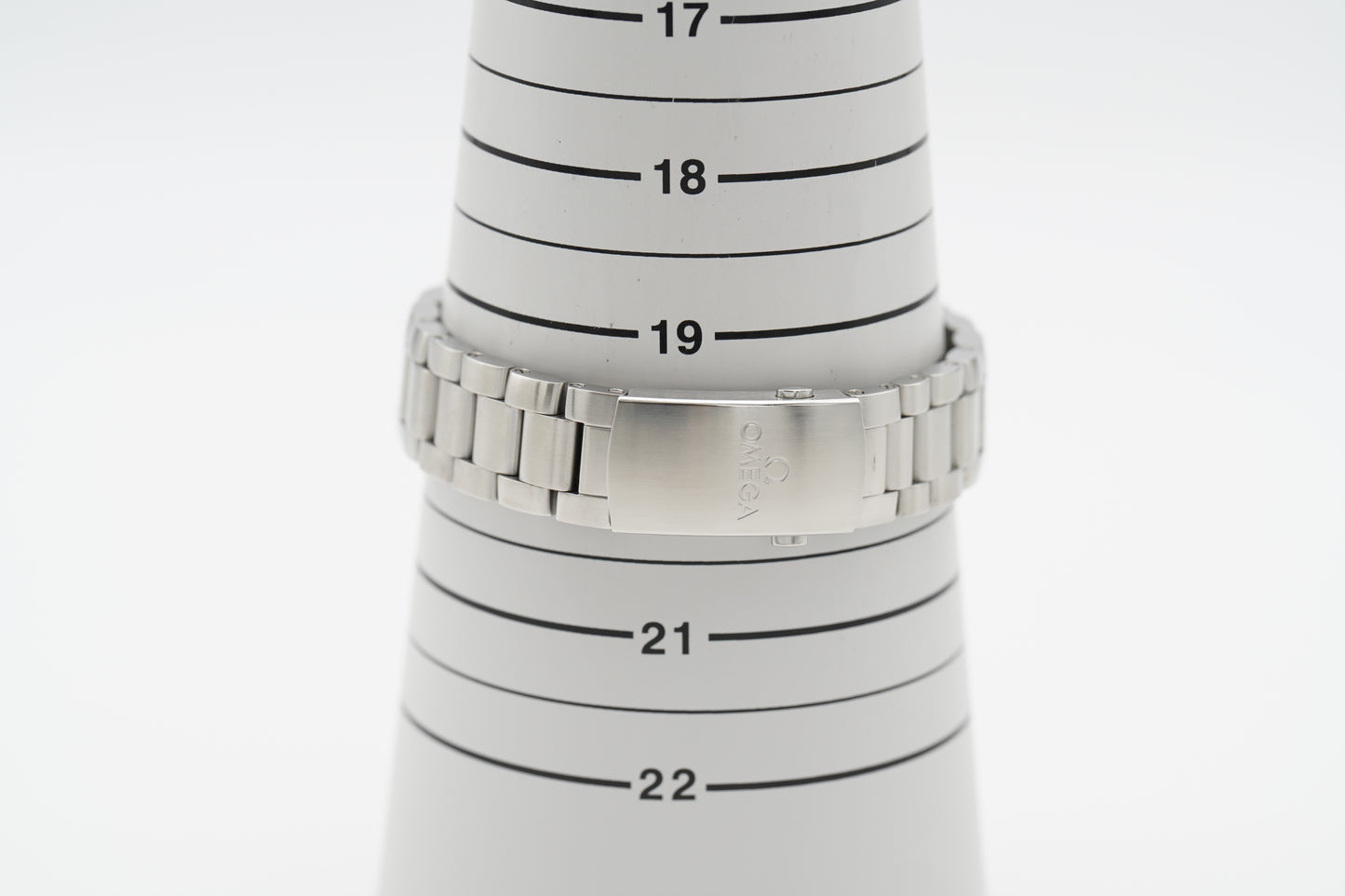 Omega Seamaster Planet Ocean 42 232.30.46.21.01.003 Full-Set 2015