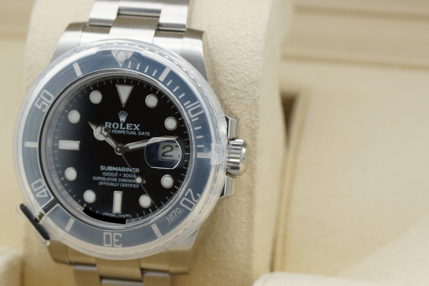 Rolex Submariner Date 116610LN Schwarz NEU Full-Set 2019 NOS LC100