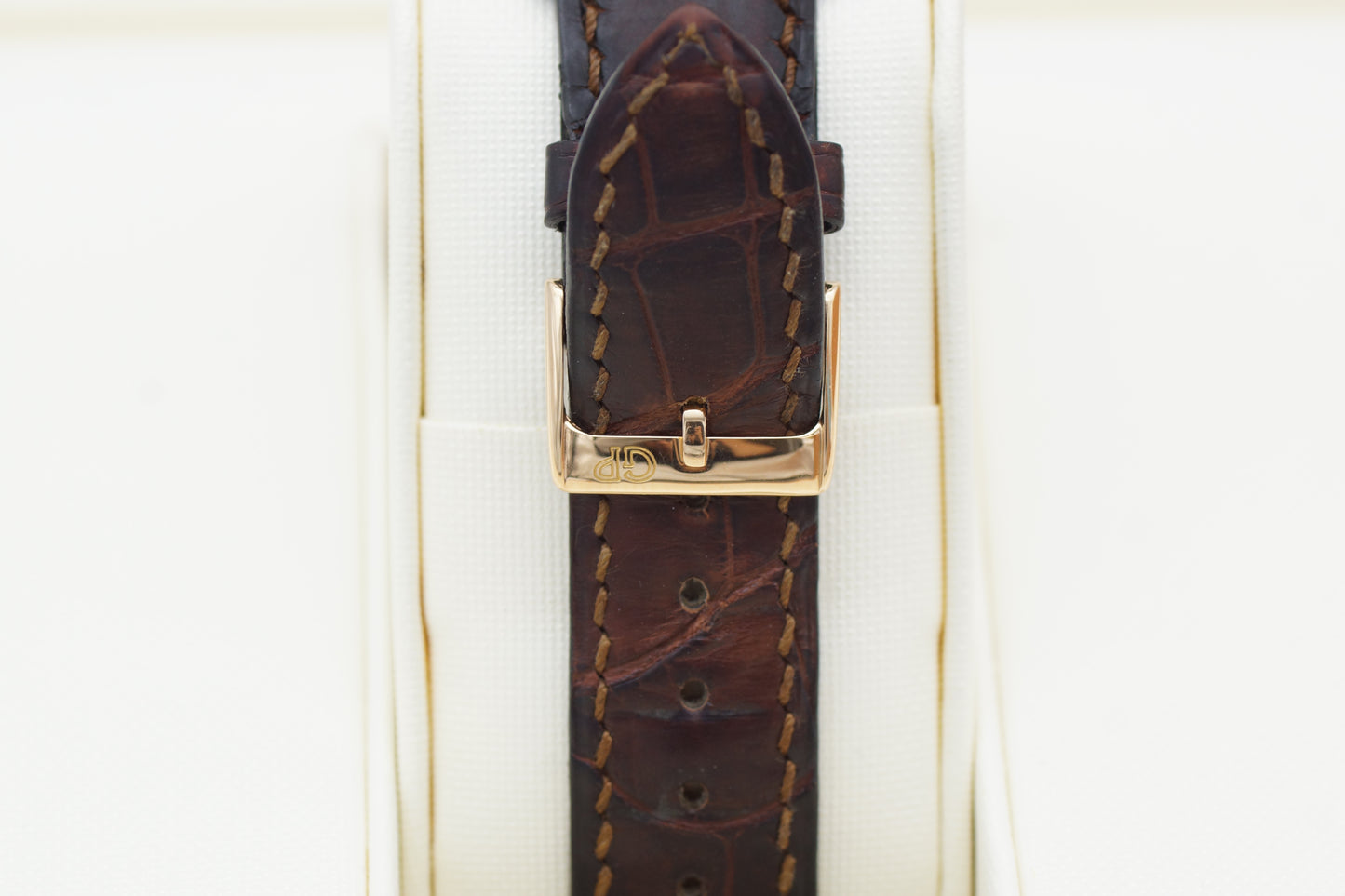 Girard-Perregaux Vintage 1945 2599 Roségold 2004