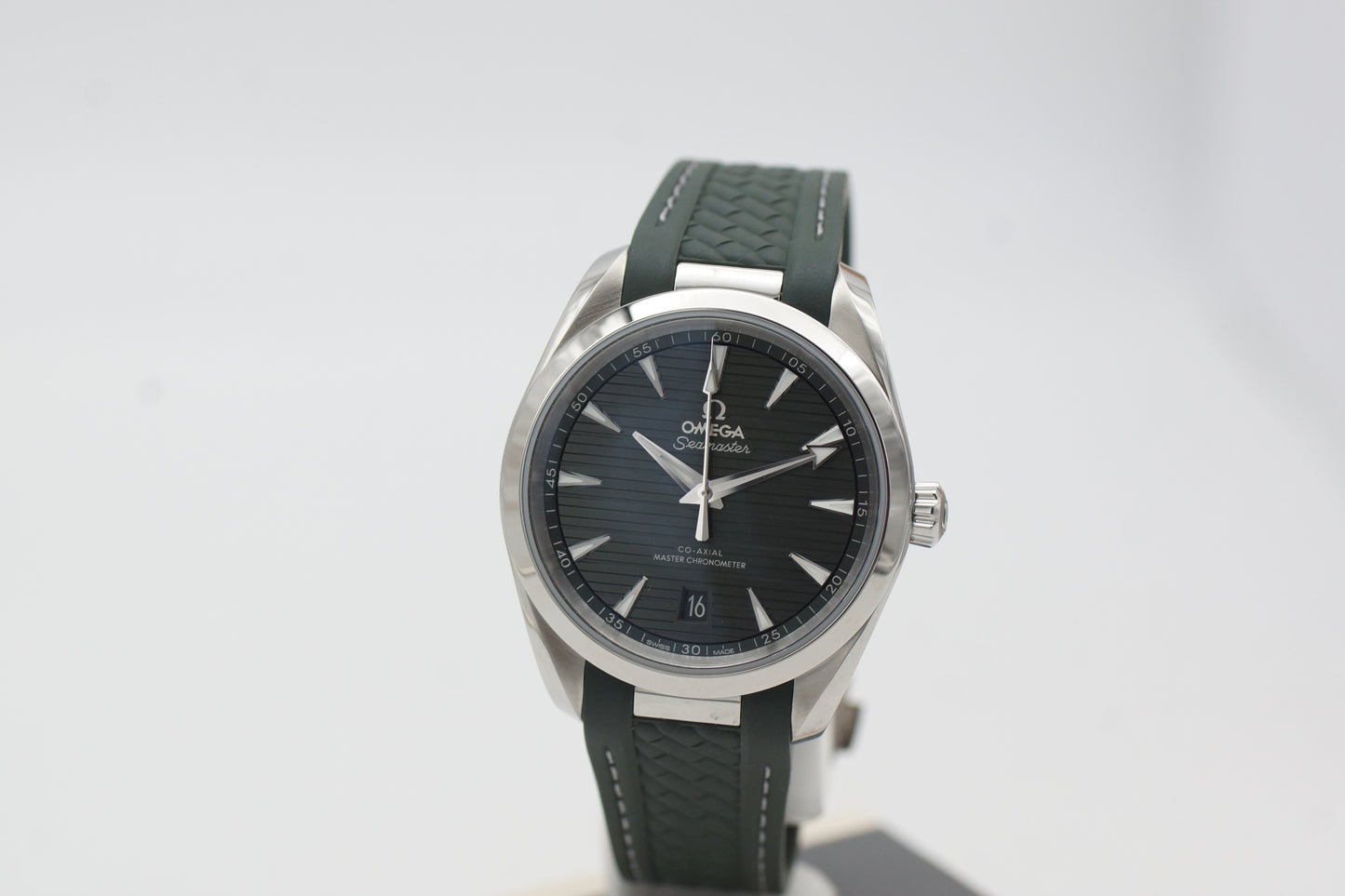 Omega Seamaster Aqua Terra 220.12.38.20.10.001 Grün NEU 2025