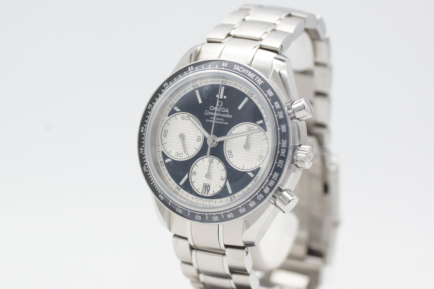Omega Speedmaster Racing 326.30.40.50.01.002 Panda Full-Set 02/2025 NEU