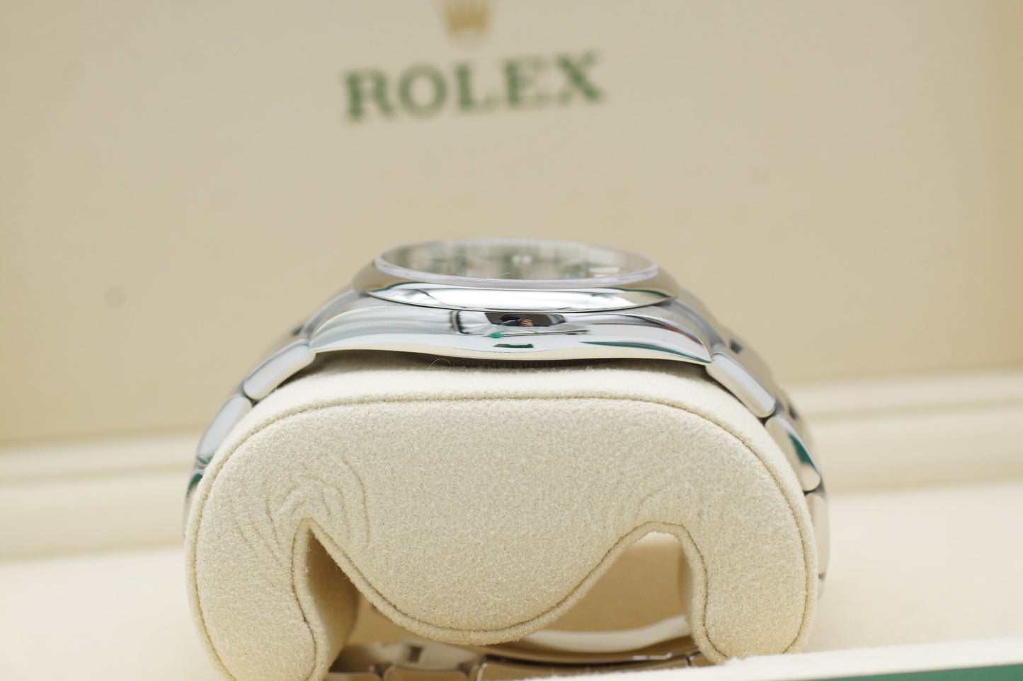 Rolex Oyster Perpetual 41 124300 Schwarz Full-Set 2021