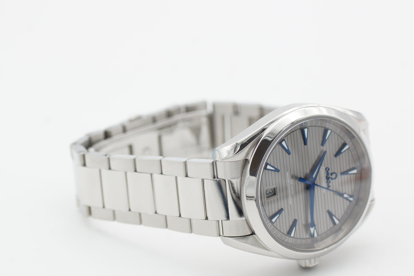 Omega Seamaster Aqua Terra 220.10.41.21.06.001 Grau Full-Set 2021