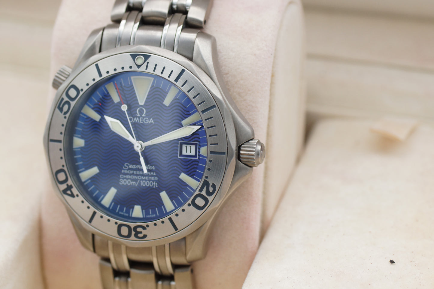 Omega Seamaster Diver 300M 2231.80 Electric Blue Full-Set 1999