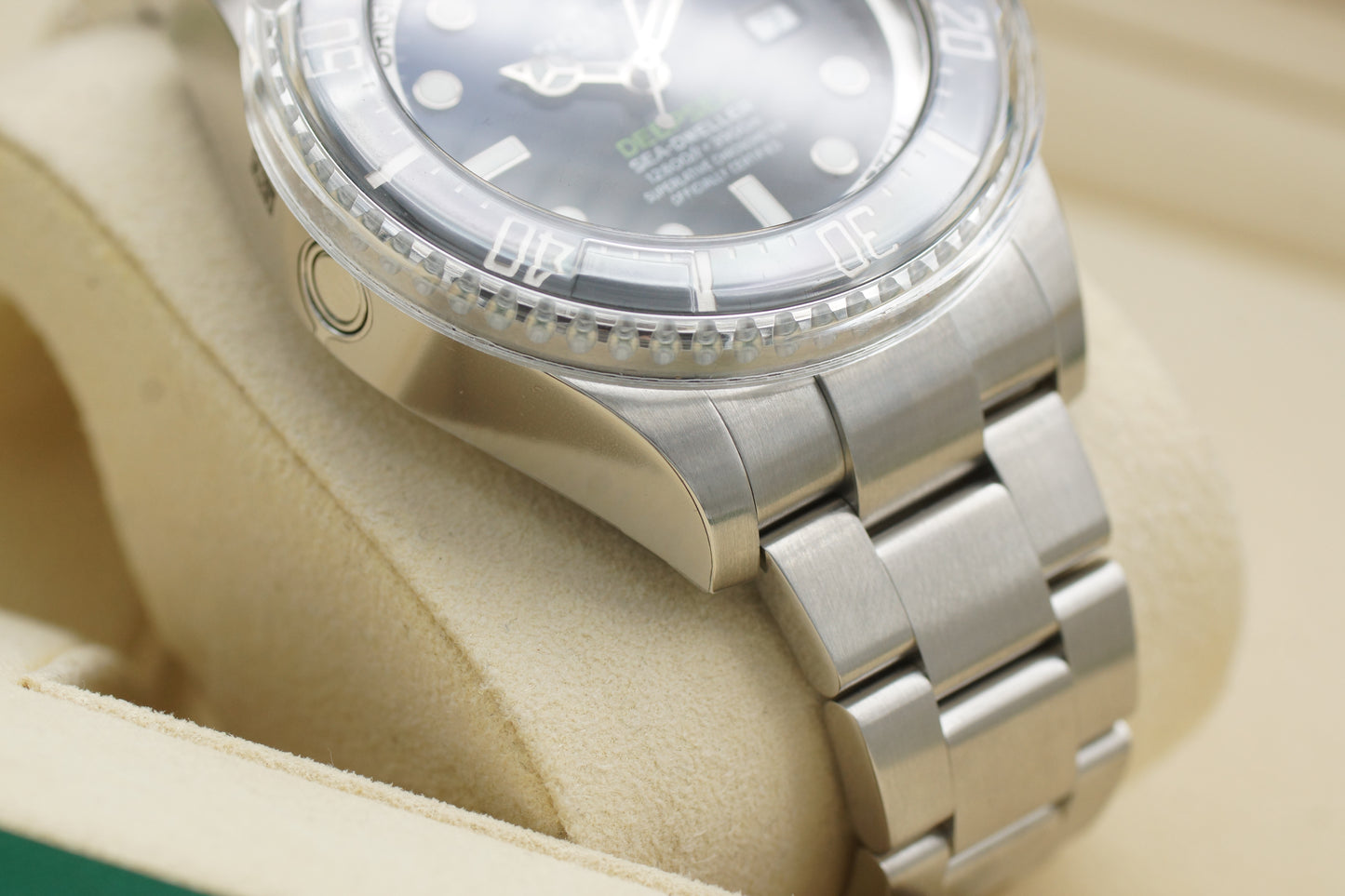 Rolex Sea-Dweller Deepsea 126660 Full-Set LC100 NEU 2019