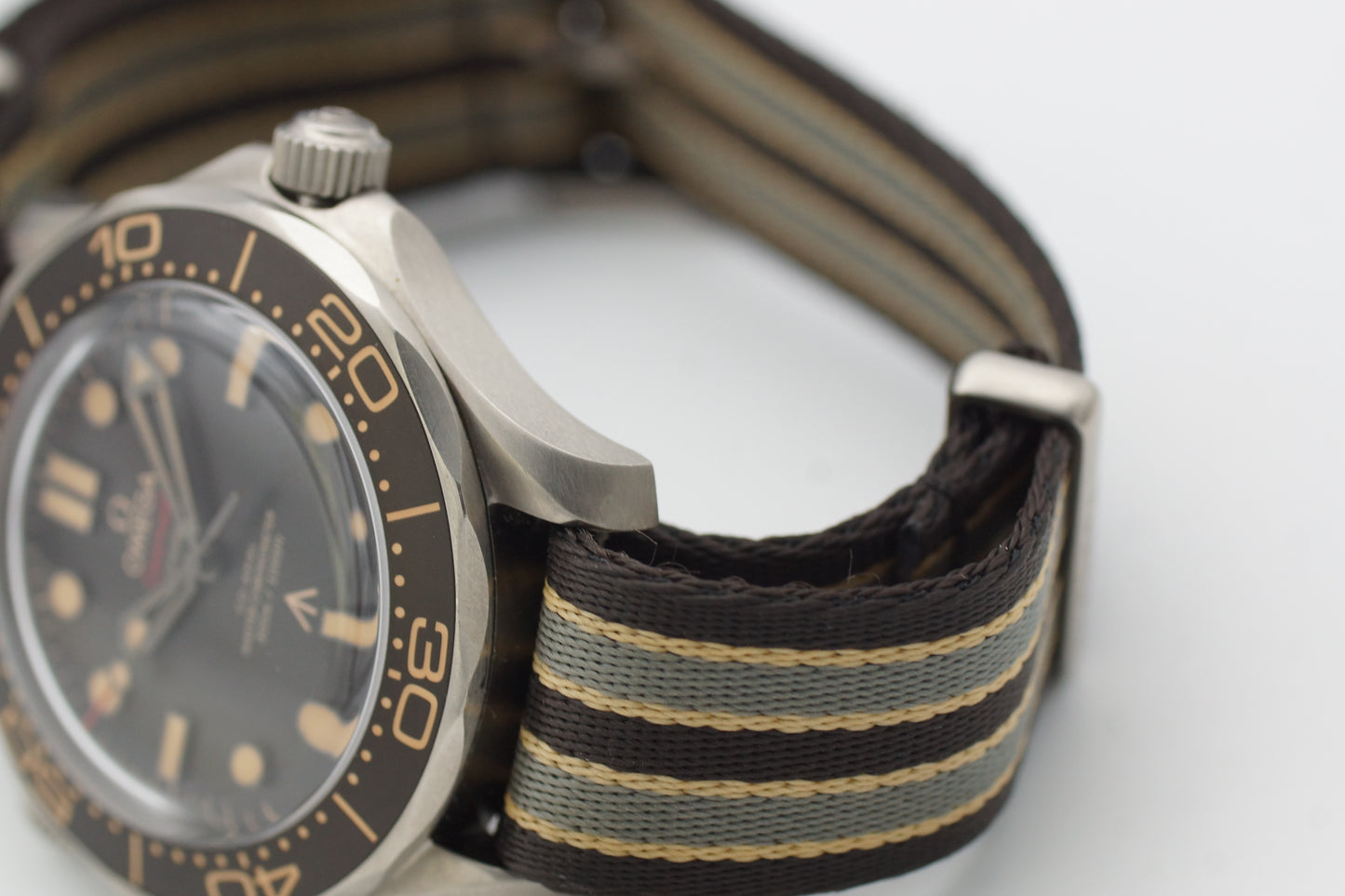 Omega Seamaster Diver 300M 007 210.92.42.20.01.001 Full-Set 2021