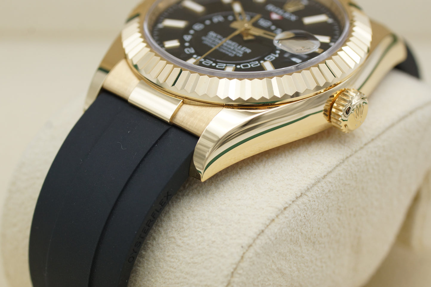Rolex Sky-Dweller 336238 18K Gelbgold Oysterflex Full-Set 2024 (LC100)