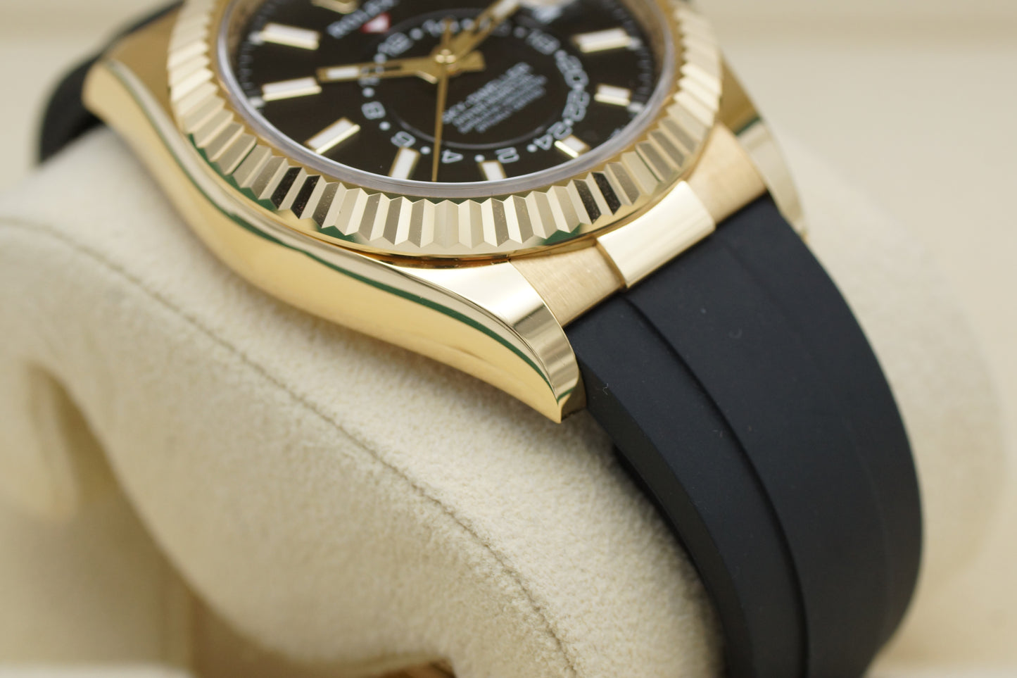 Rolex Sky-Dweller 336238 18K Gelbgold Oysterflex Full-Set 2024 (LC100)