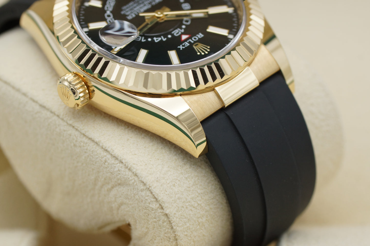 Rolex Sky-Dweller 336238 18K Gelbgold Oysterflex Full-Set 2024 (LC100)