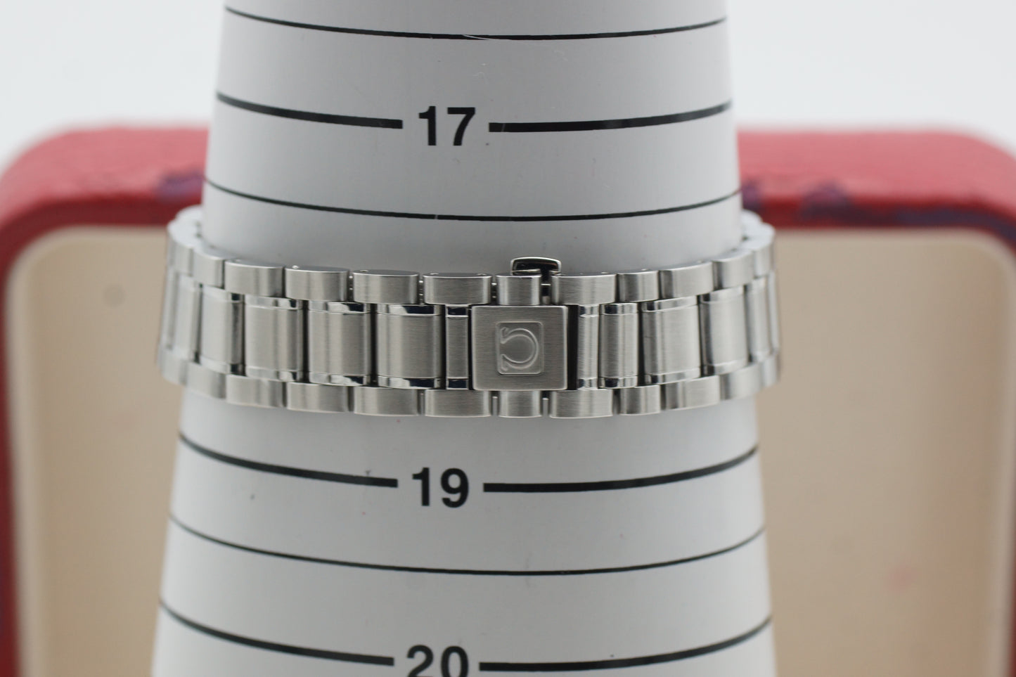 Omega Speedmaster Triple Date / Day-Date 3523.50 Box 2004