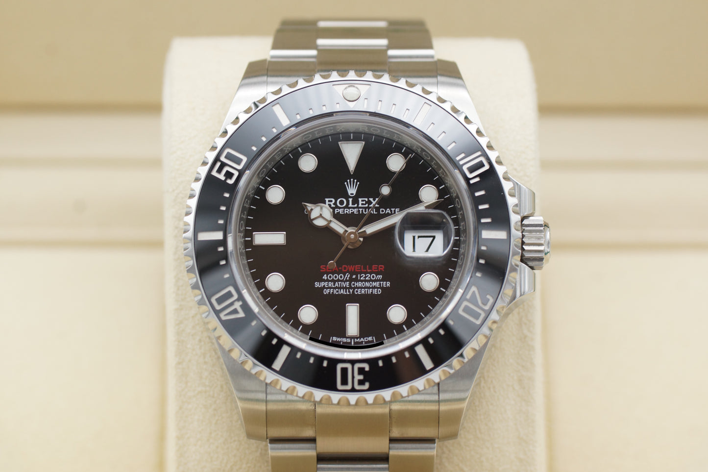 Rolex Sea-Dweller 43 Red 126600 Full-Set 2018 LC100