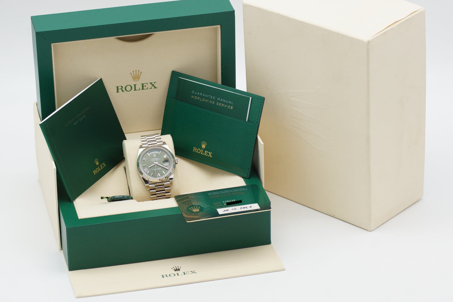 Rolex Day-Date 40 Weißgold 228239 Olive Full-Set 2021