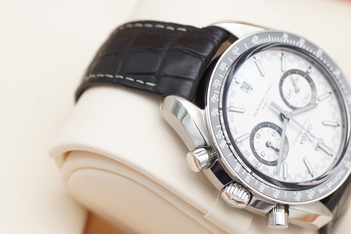 Omega Speedmaster Racing 329.30.44.51.04.001 Full-Set 02/2022