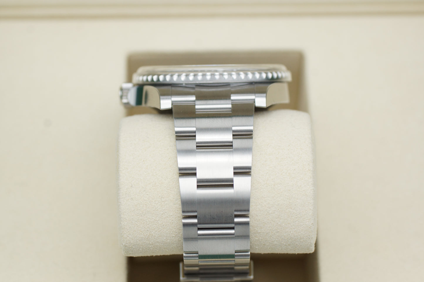 Rolex Submariner No-Date 124060 Full-Set 2025 NEU + verklebt