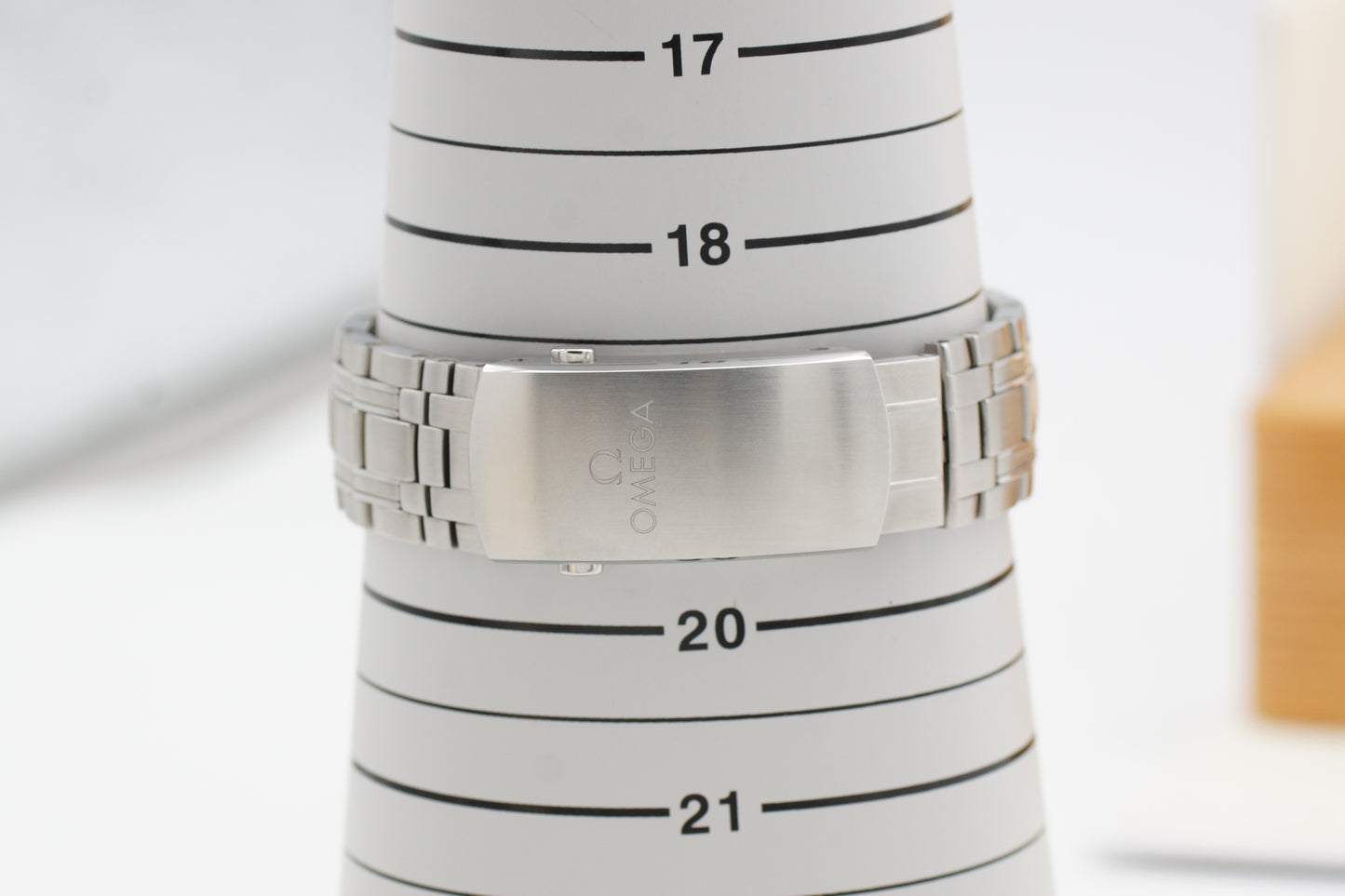 Omega Seamaster Diver 300M 210.30.42.20.10.001 Grün Full-Set 2024