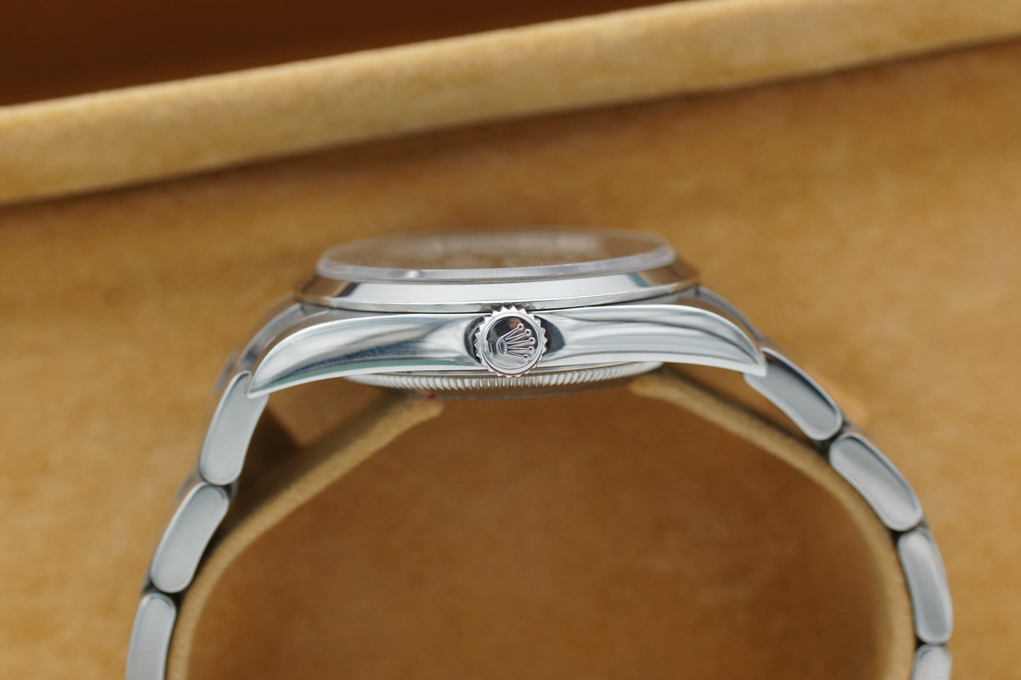 Rolex Explorer I 36 114270 Box/Papiere 2003