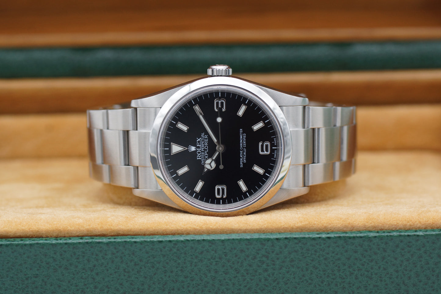 Rolex Explorer I 36 114270 Box/Papiere 2002