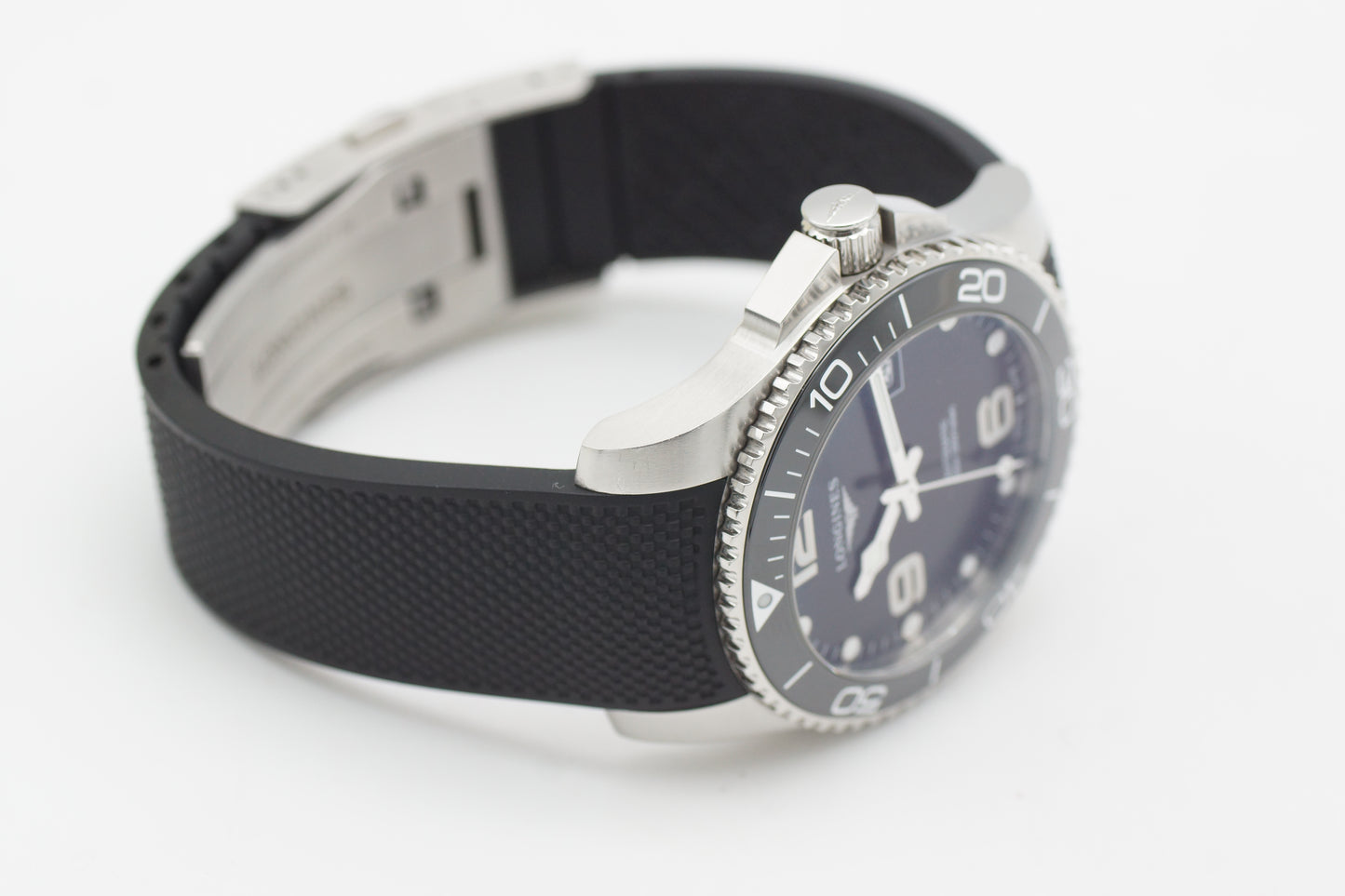 Longines HydroConquest  L3.781.4.56.6 Schwarz Full-Set 2022