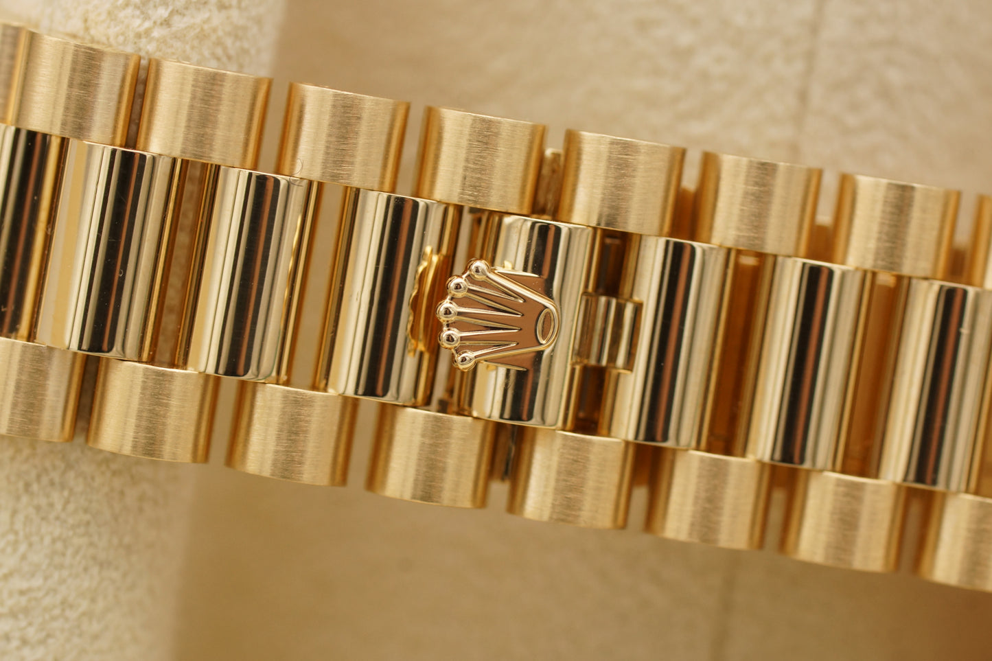 Rolex Day-Date 40 228348RBR Schwarz Baguette Full-Set 2018 Service 2026