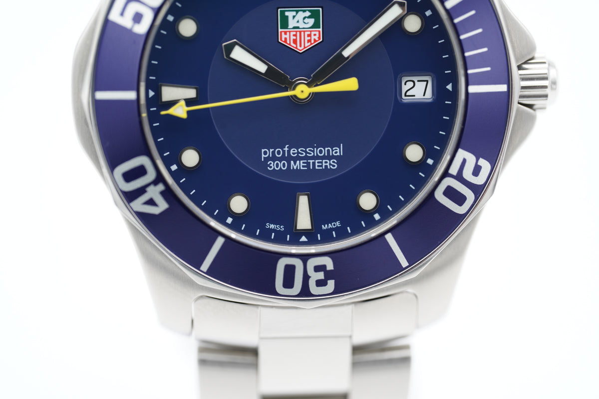 Tag Heuer Aquaracer 300M WAB1112 Blau 2004