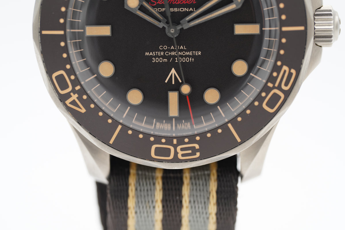 Omega Seamaster Diver 300M 007 210.92.42.20.01.001  Full-Set 2022