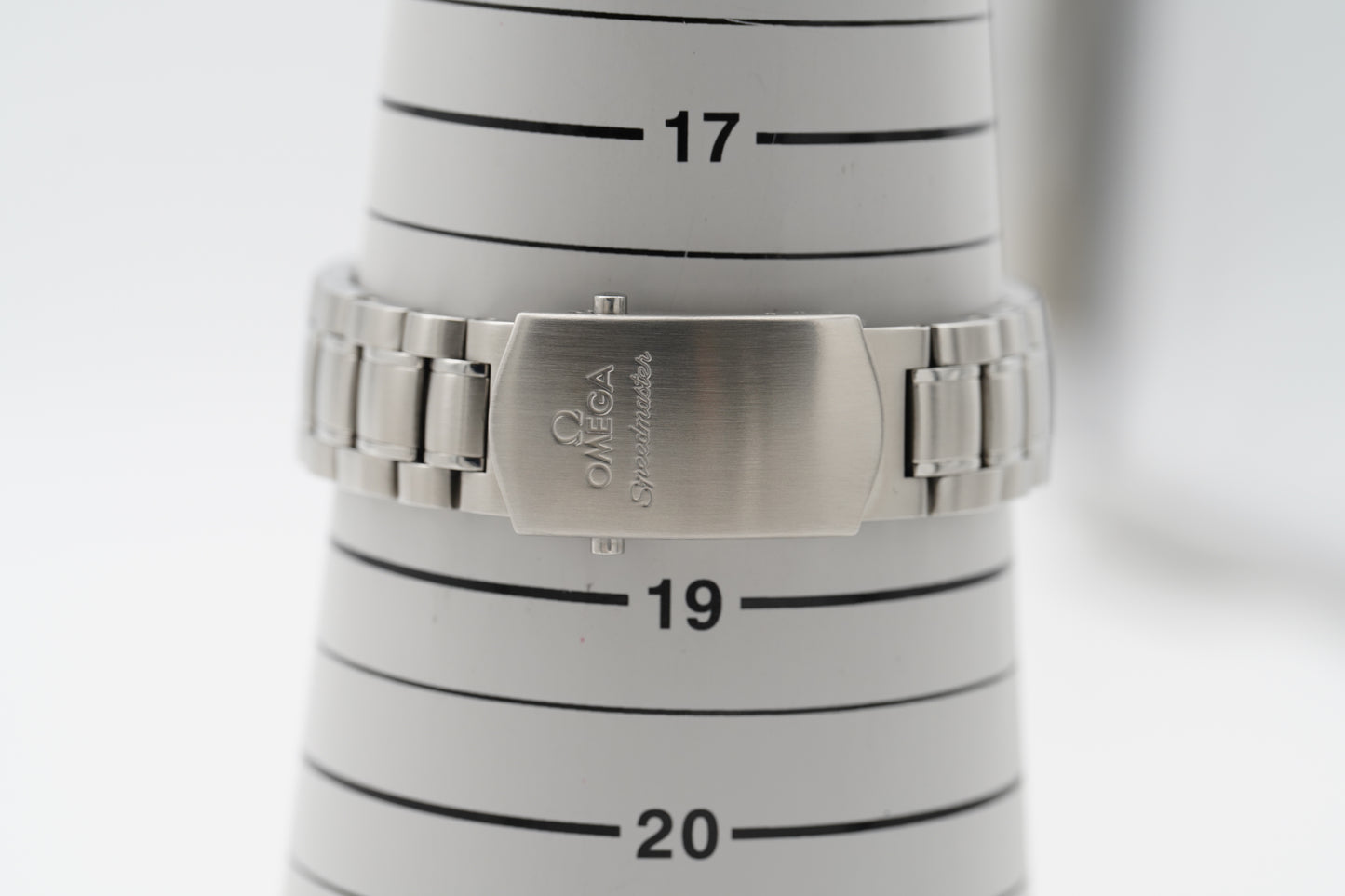 Omega Speedmaster Racing 326.30.40.50.06.001 Grau/Gelb Full-Set 2014
