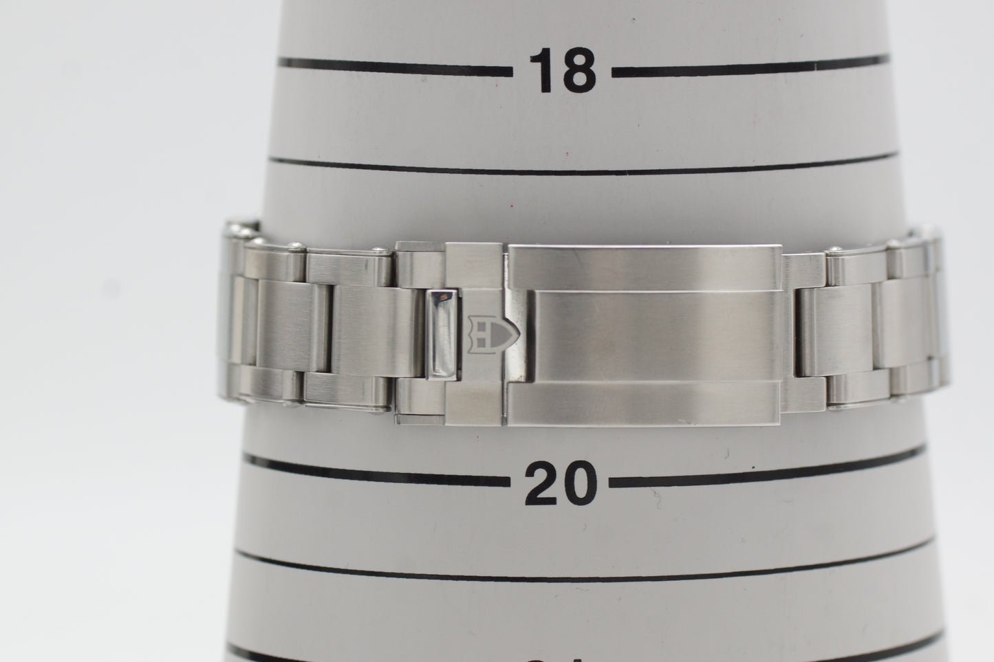 Tudor Black Bay Pro 79470 Schwarz Full-Set 2024