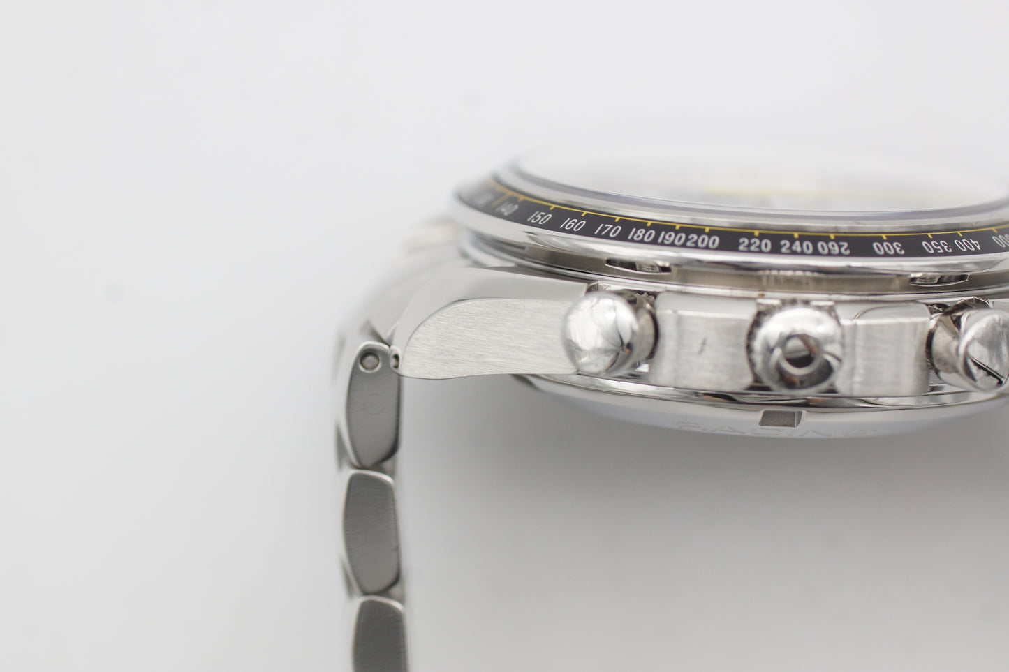 Omega Speedmaster Racing 40 mm 326.30.40.50.04.001 Weiß/Gelb 2014