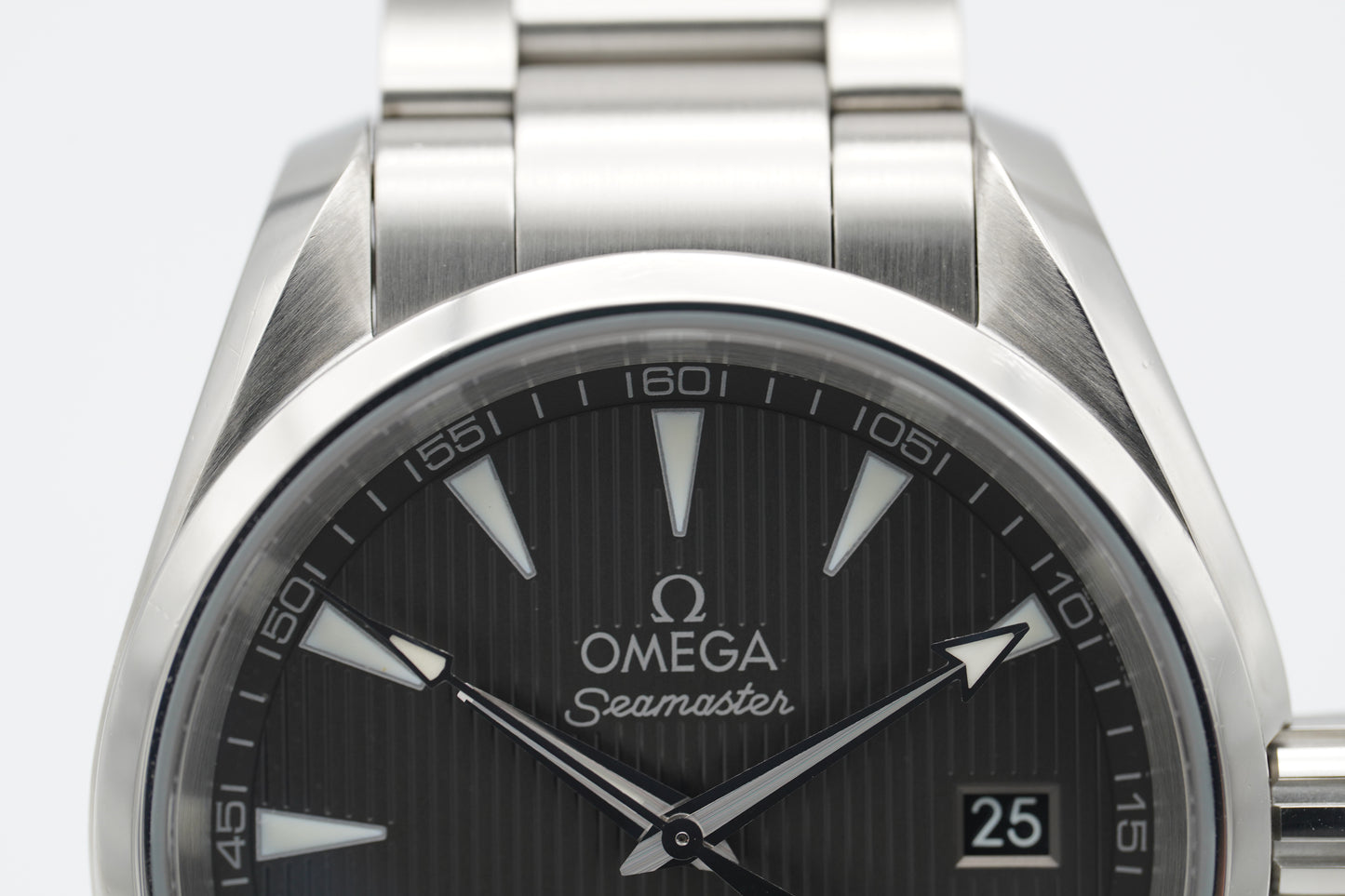 Omega Seamaster Aqua Terra 231.10.39.60.06.001 Grau Full-Set 2015