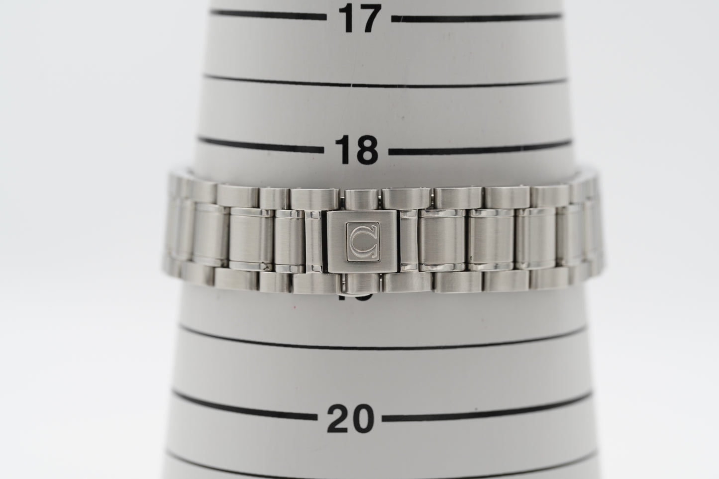 Omega Speedmaster Triple Date 3520.50 2002