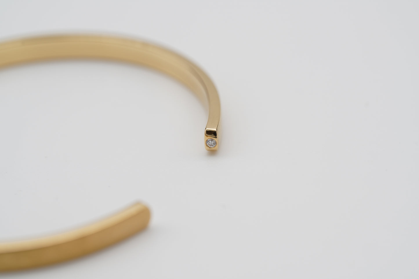 IsabelleFa Armreif Flix.Flex eckig 4 Gelbgold NP 4.100 EUR