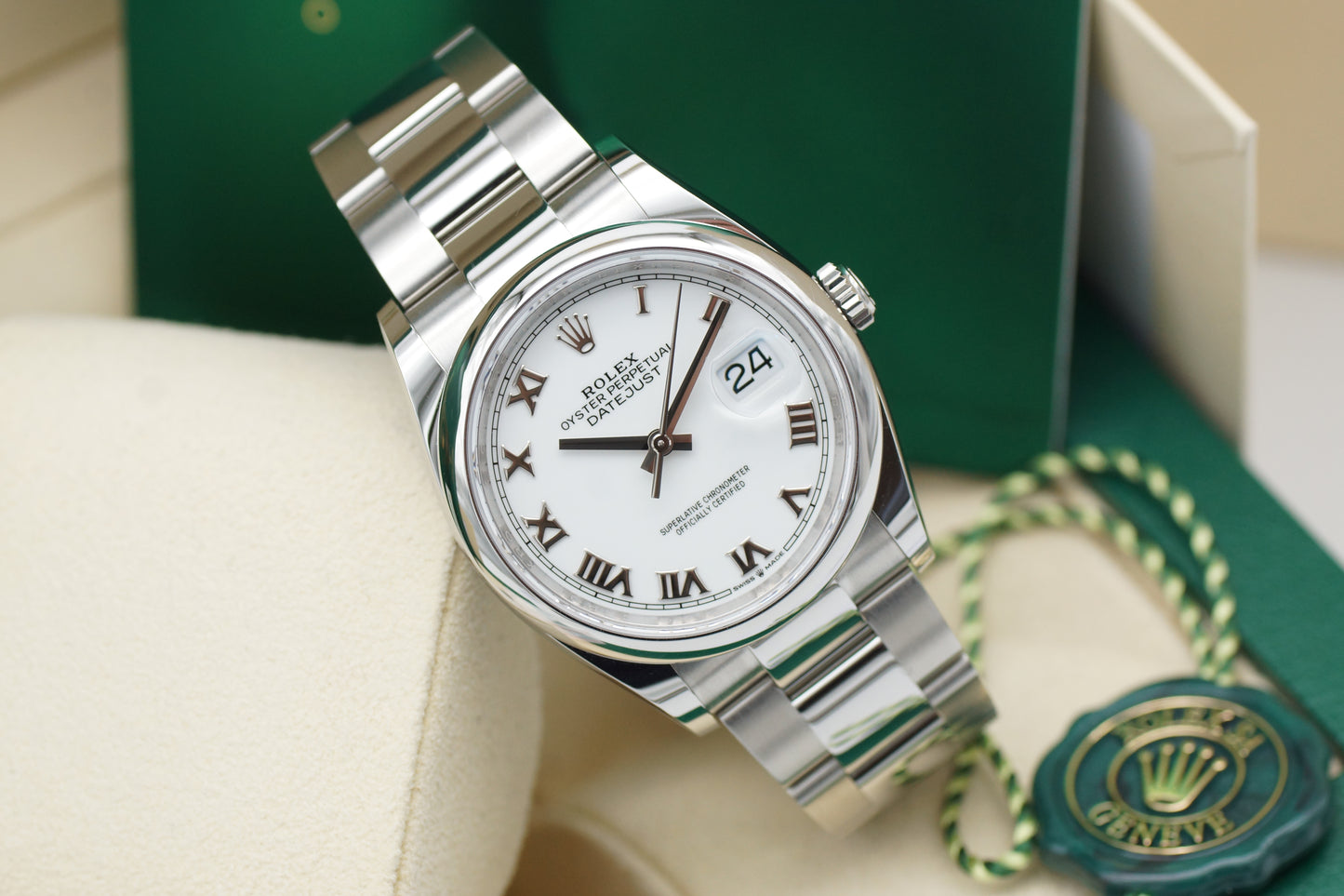 Rolex Oyster Datejust 36 Weiß 126200 Full-Set 2023