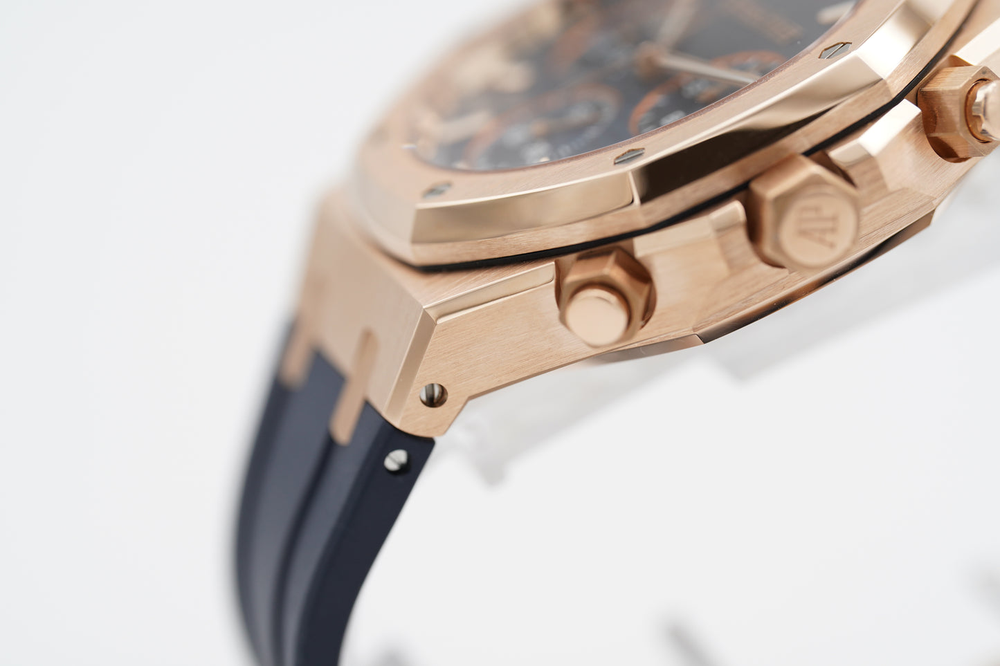 Audemars Piguet Royal Oak Chronograph 26240OR Blau Roségold 2025