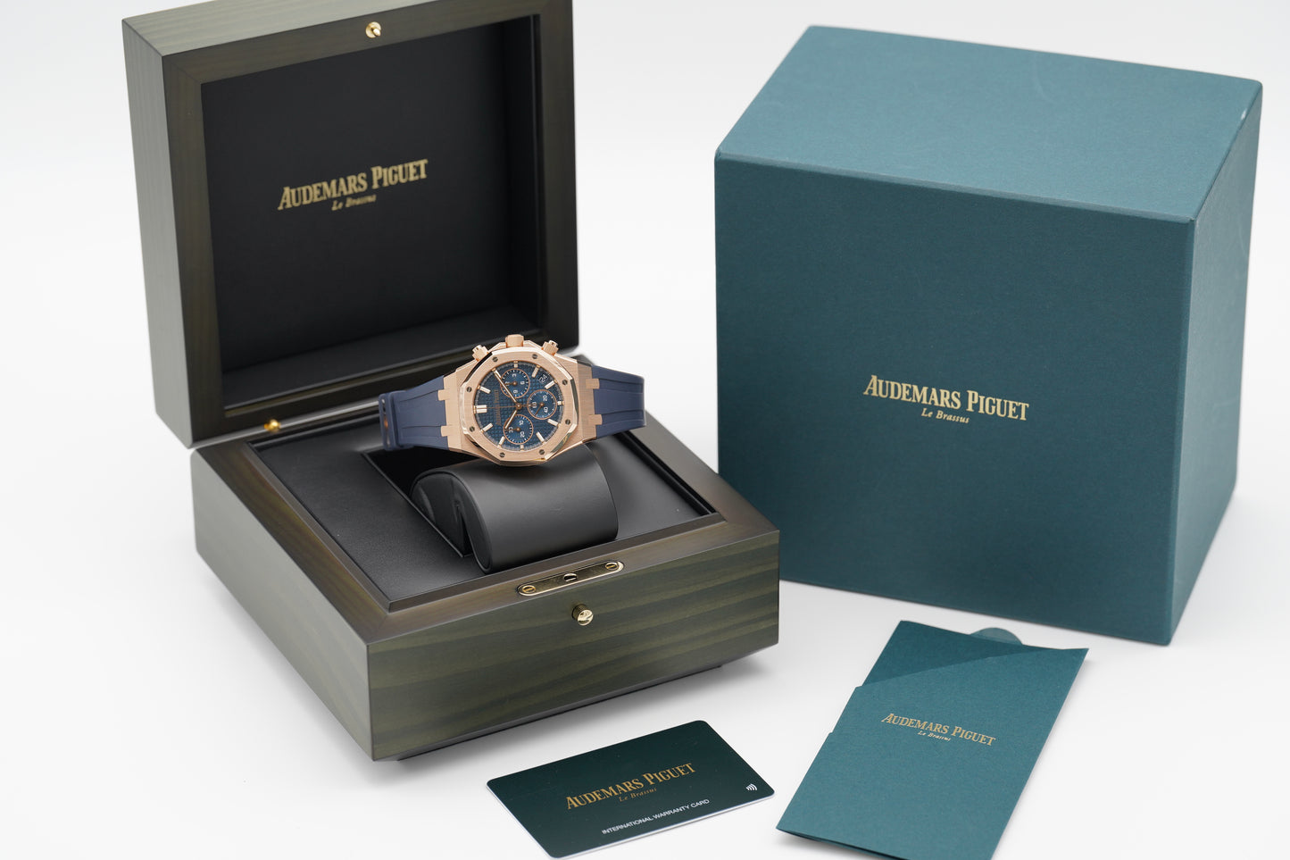 Audemars Piguet Royal Oak Chronograph 26240OR Blau Roségold 2025