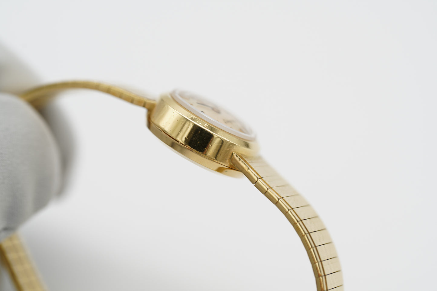 Omega Ladymatic 18k Gelbgold Damenuhr inkl. Box 35g