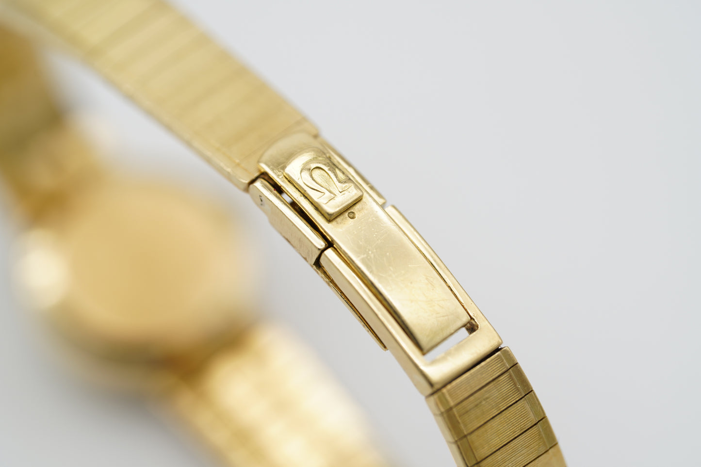 Omega Ladymatic 18k Gelbgold Damenuhr inkl. Box 35g