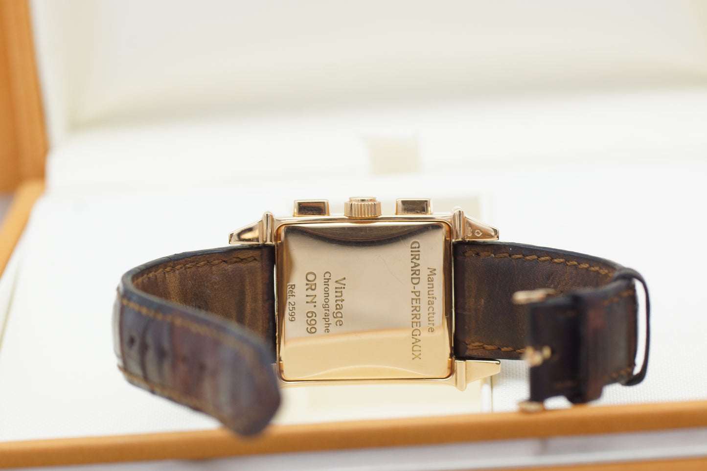 Girard-Perregaux Vintage 1945 2599 Roségold 2004