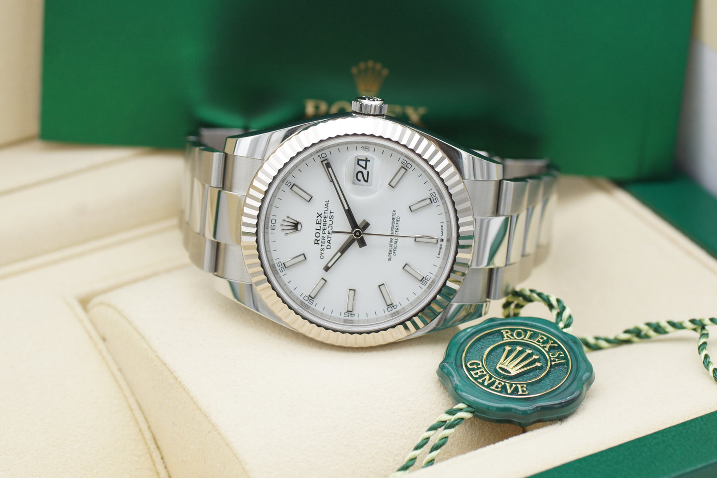Rolex Datejust 41 126334 Weiß Full-Set 2020