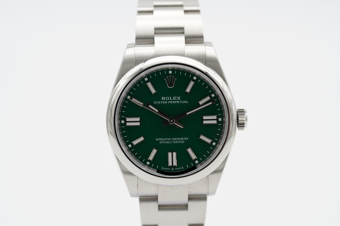 Rolex Oyster Perpetual 41 Dunkelgrün 134300 Full-Set 2025