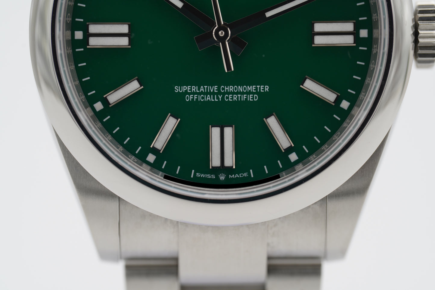 Rolex Oyster Perpetual 41 Dunkelgrün 134300 Full-Set 2025