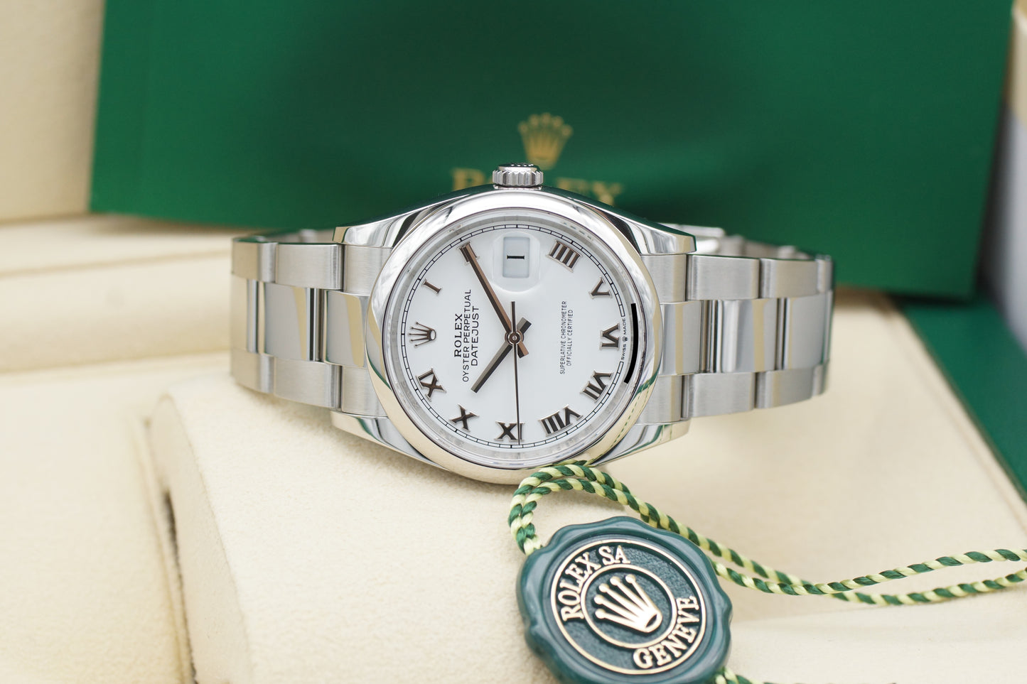Rolex Oyster Datejust 36 Silber 126200 Full-Set 2022