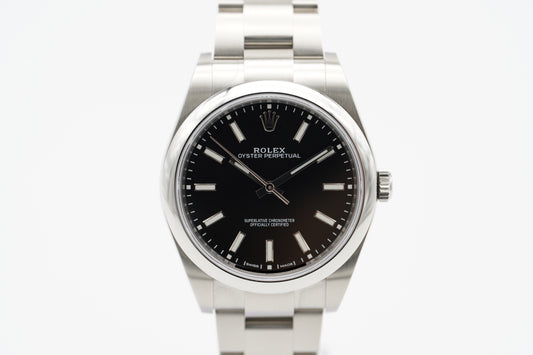 Rolex Oyster Perpetual 39 114300 Schwarz Full-Set 2016