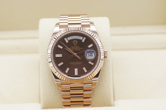 Rolex Day-Date 40 Roségold 228235 Choco Baguette Diamant Full-Set 2020