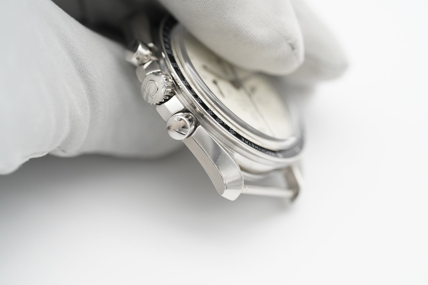 Omega Speedmaster Prof. Moonwatch Albino Cream Dial 40th Anniversary 3593.20