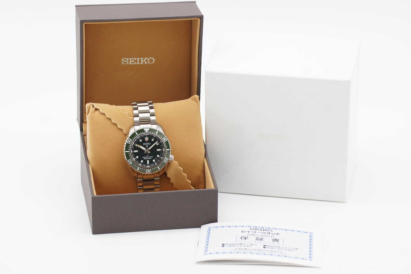 Seiko Prospex Divers GMT Grün SBEJ009 Full-Set 2023