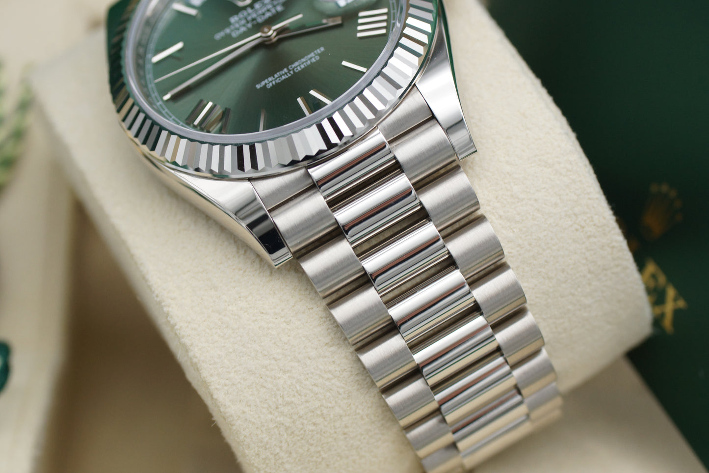 Rolex Day-Date II 41 218239 Silver Diamond/Baguette Full Set 2009 (LC100)