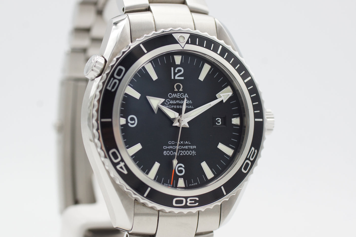 Omega Seamaster Planet Ocean 2200.50 Schwarz Box/Papiere 2010