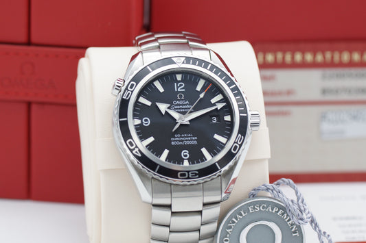 Omega Seamaster Planet Ocean 2200.50 Schwarz Box/Papiere 2010