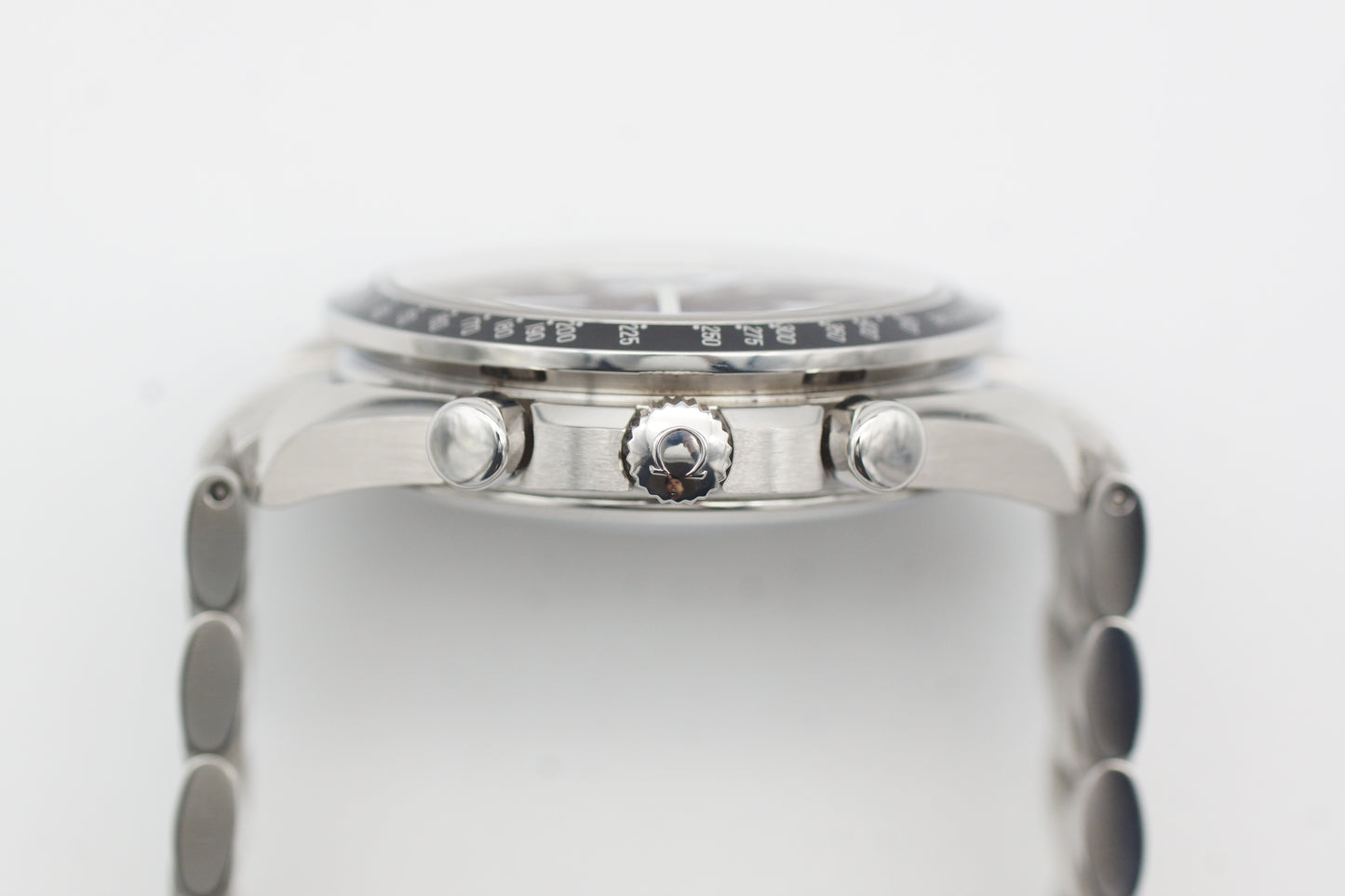 Omega Speedmaster Triple Date 3520.50 2002